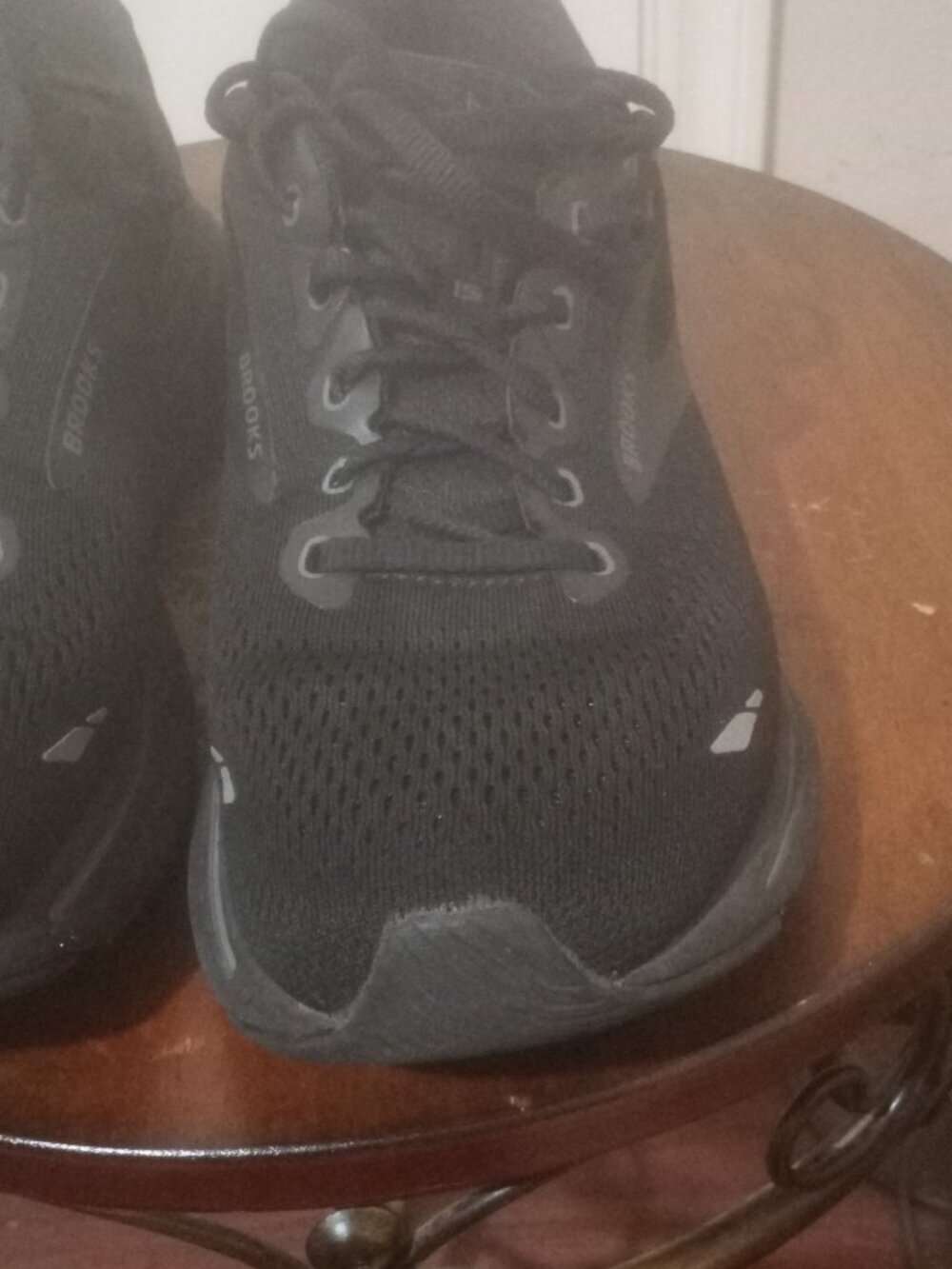 Brooks Women Ghost 15 1203801B020 Triple Black Running Shoes Sneakers Size 10 B - Picture 9 of 13